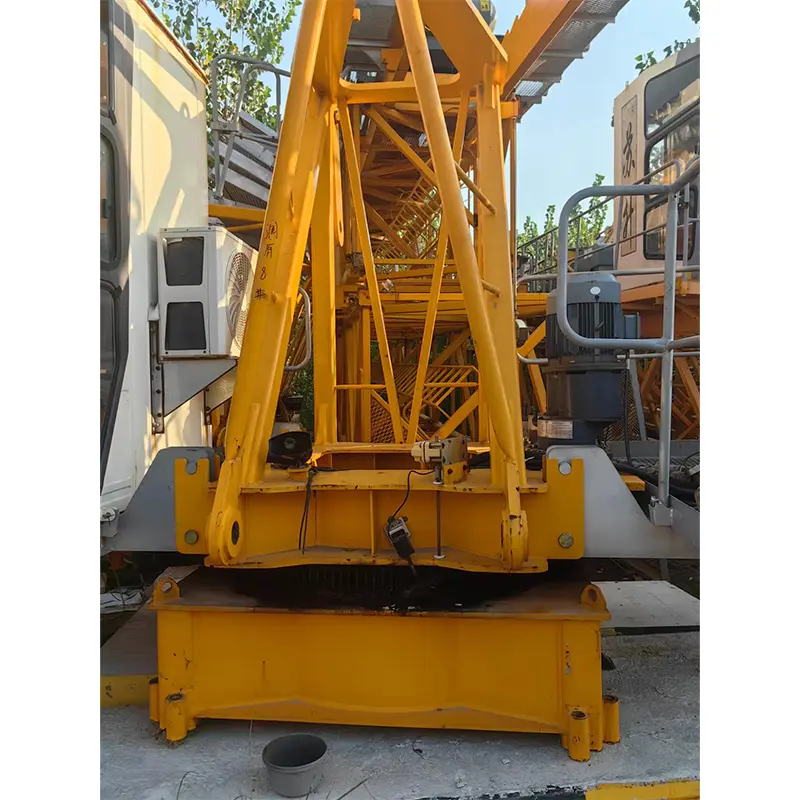 2019-2023 used tower crane DAHAN QTZ100 6013-6 for construction (4)