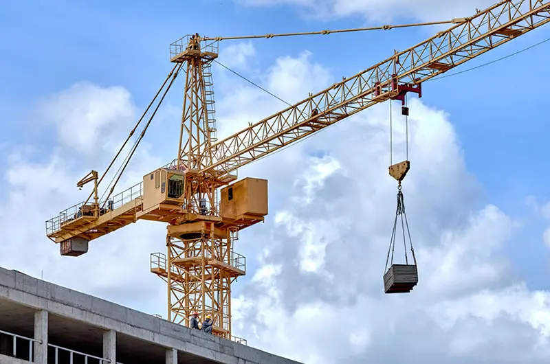 How to Operate a Tower Crane Safely?