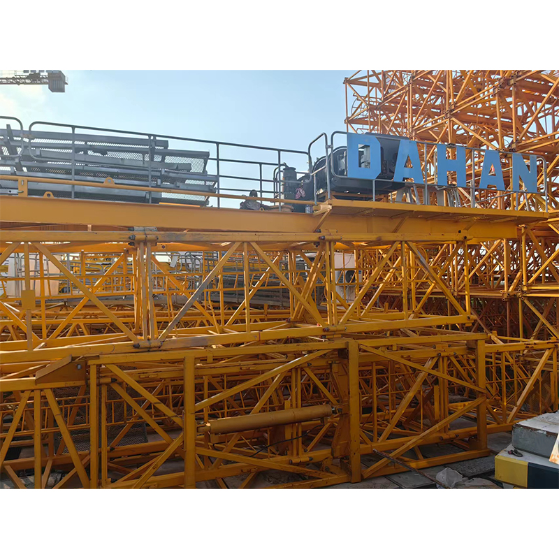 2019-2023 used tower crane DAHAN QTZ100 6013-6 for construction (8).jpg